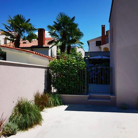 Stay In The Very Heart Of Porec - 50M To The Beach Extérieur photo