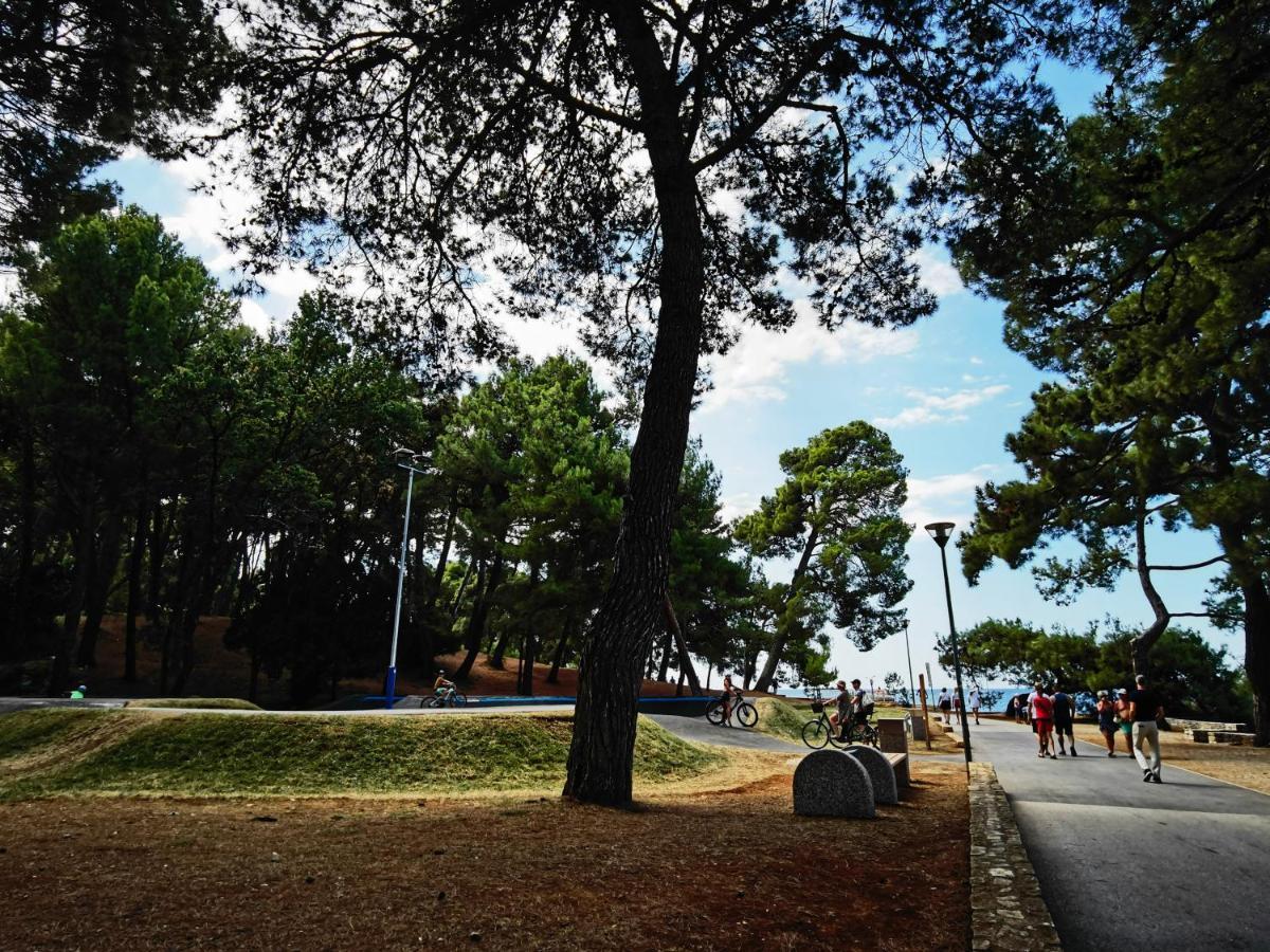 Stay In The Very Heart Of Porec - 50M To The Beach Extérieur photo