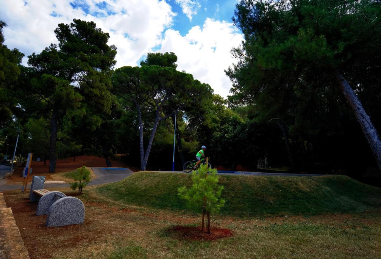 Stay In The Very Heart Of Porec - 50M To The Beach Extérieur photo