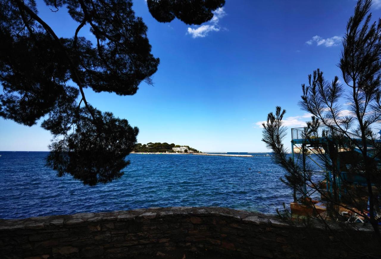 Stay In The Very Heart Of Porec - 50M To The Beach Extérieur photo