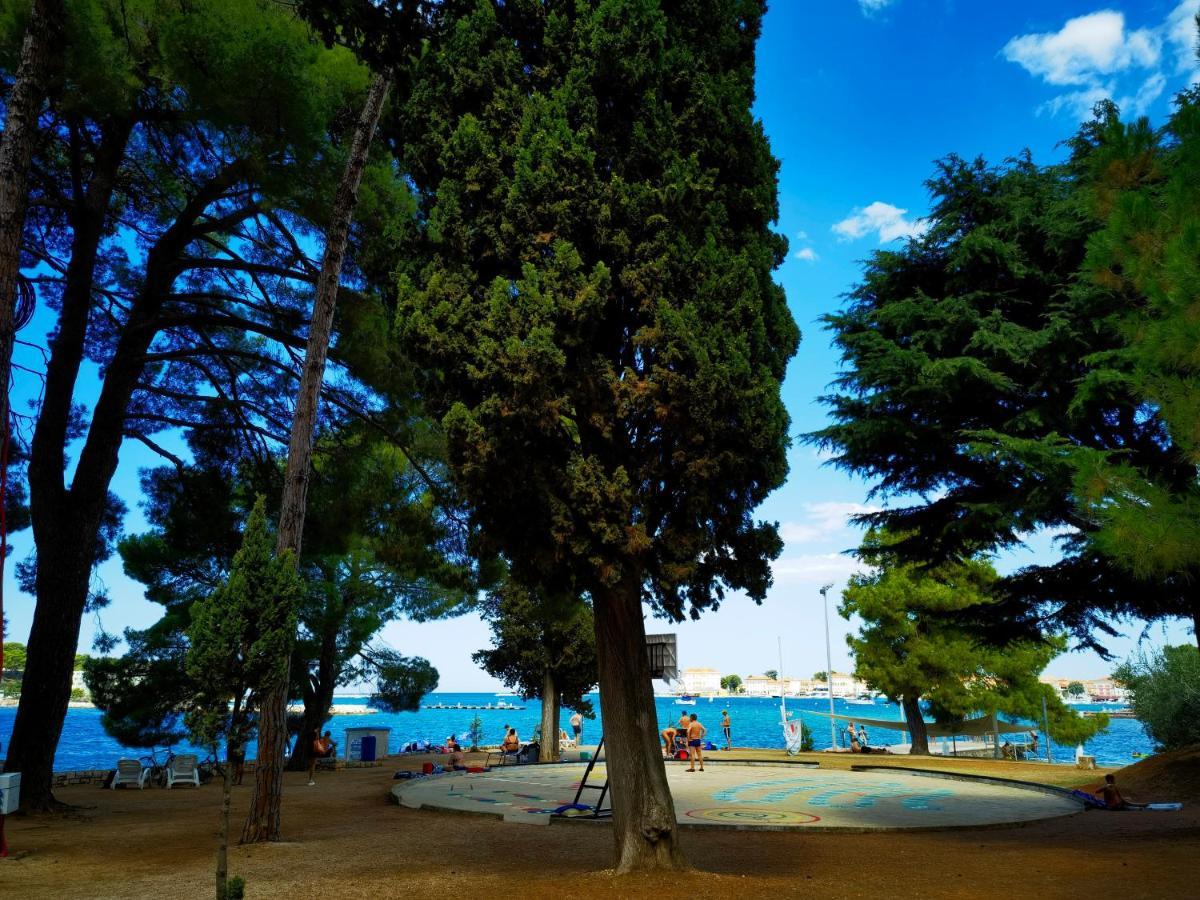 Stay In The Very Heart Of Porec - 50M To The Beach Extérieur photo