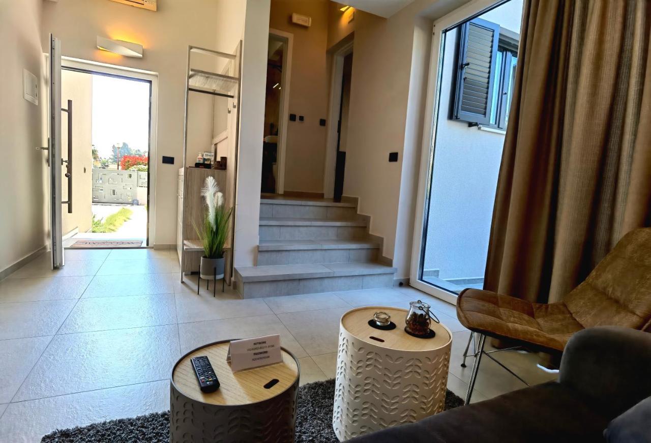 Stay In The Very Heart Of Porec - 50M To The Beach Extérieur photo